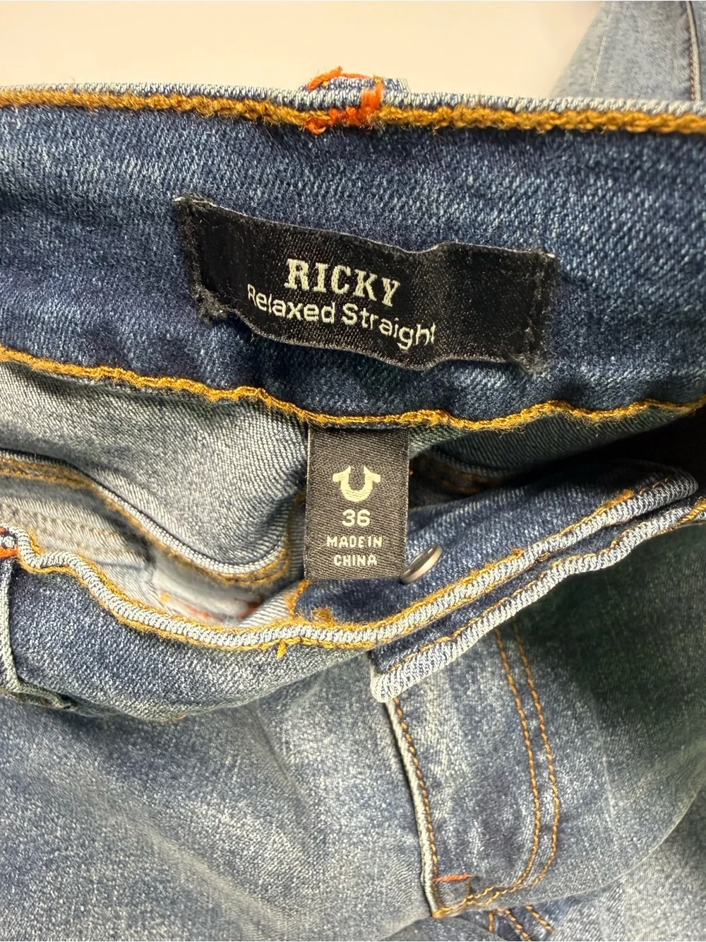 TRUE RELIGION JEANS Ricky SN Flap RELAXED  Straight Fit Mens 36x34 Dark Wash NWT
